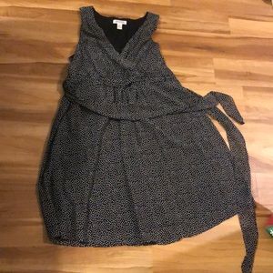 Motherhood size large dress
